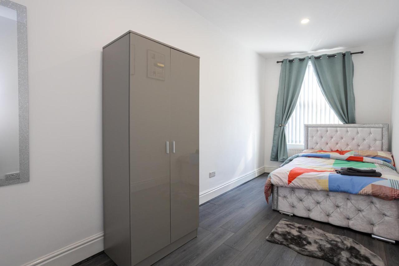Tco Luxury House Bed and Breakfast Liverpool Rum bild